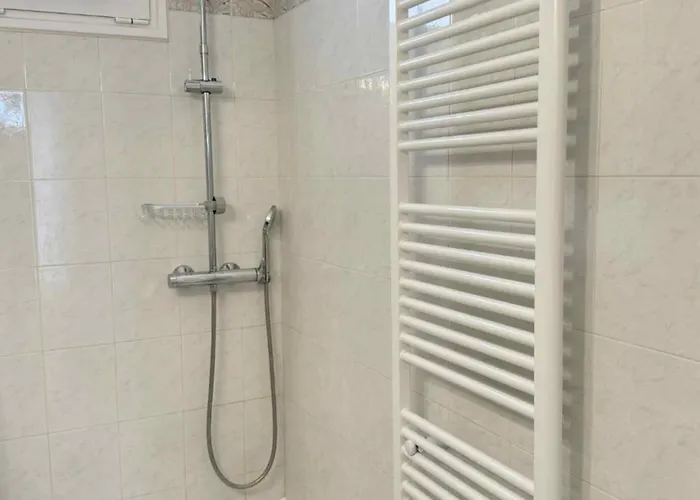 아파트 Olympus Embrace