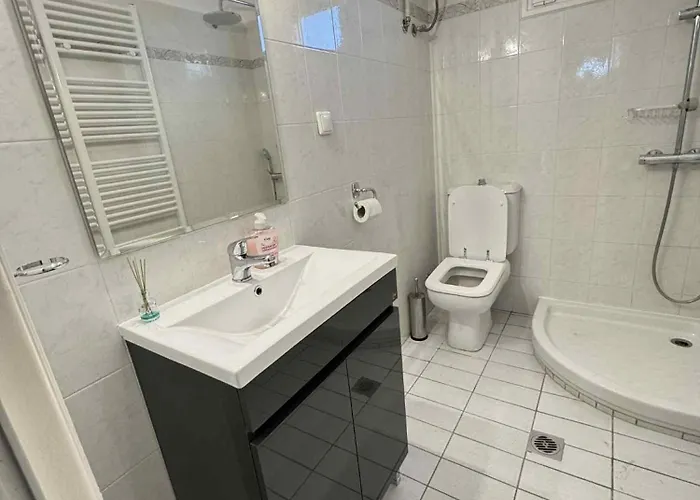 아파트 Olympus Embrace 렙토카리아